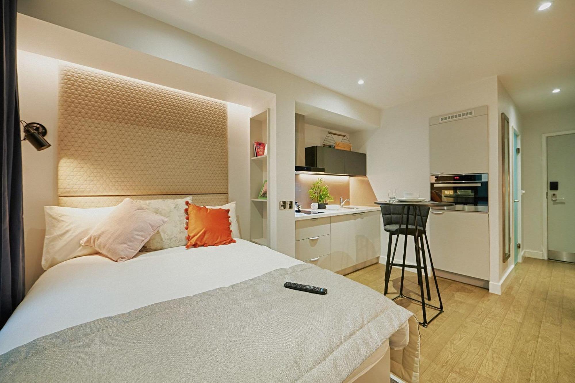 Fully Equipped Modern Studios In Glasgow West End For Students Only Eksteriør bilde